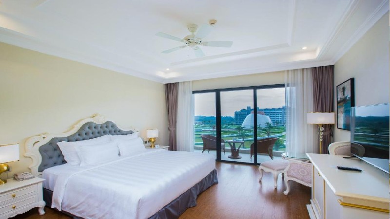 Phòng ngủ VinOasis Phú Quốc Resort