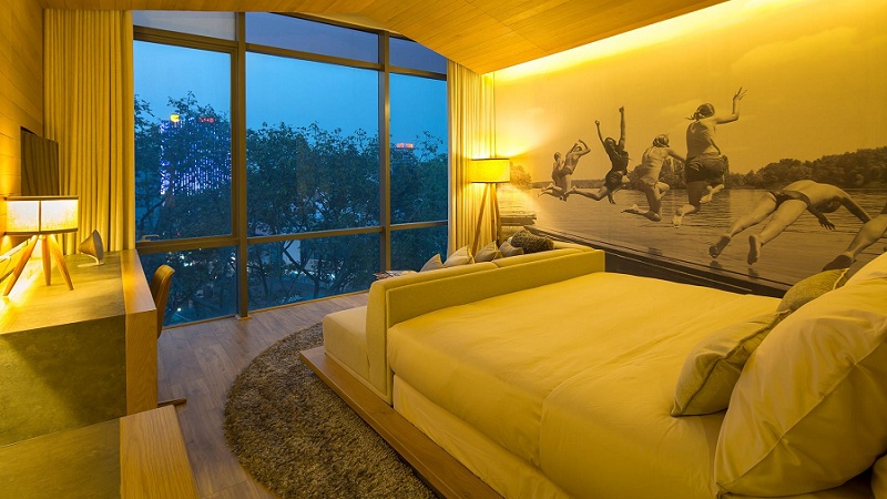 Phòng ngủ khách sạn Fusion Suites Sài Gòn