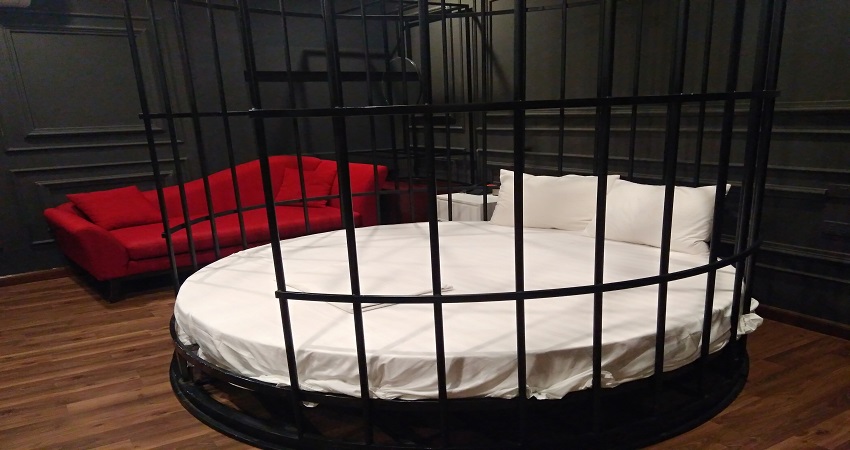Phòng ngủ giường đôi lớn
