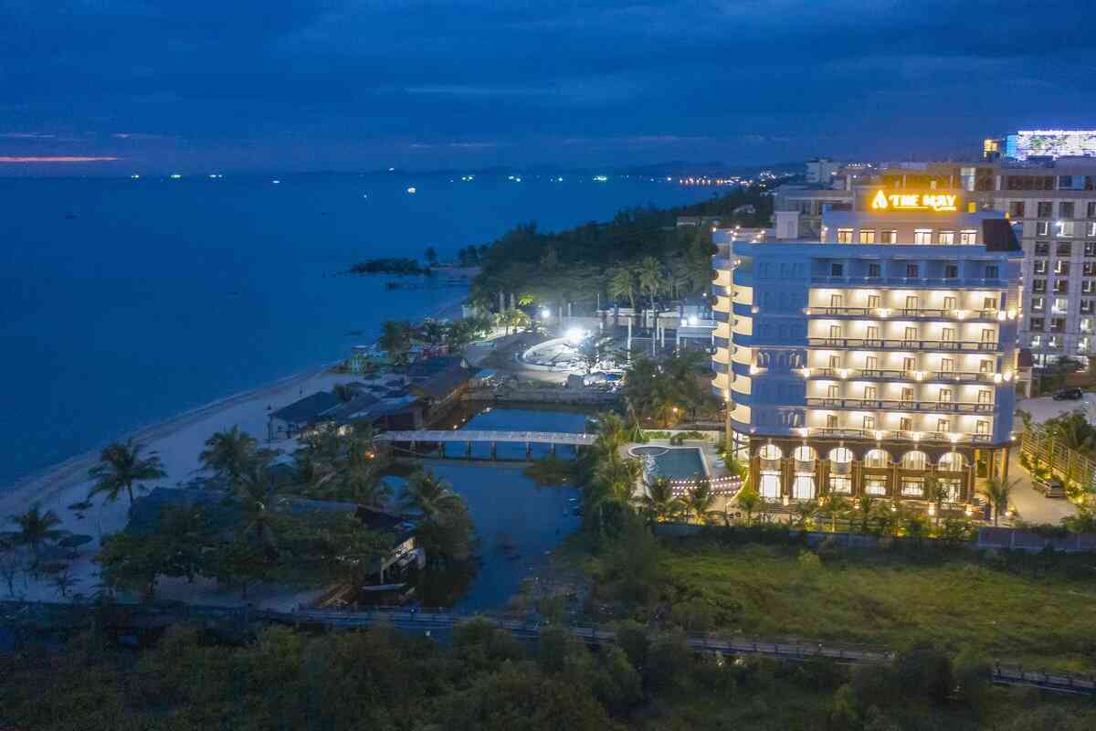 Khách sạn The May Beach Phú Quốc