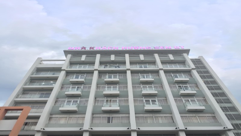 Khách sạn Hương Sen Đồng Tháp