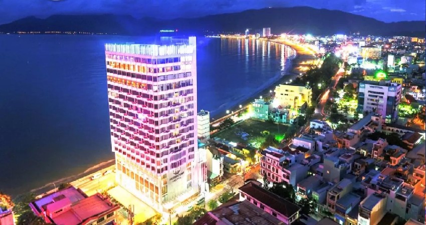 Khách sạn Hương Việt Quy Nhơn