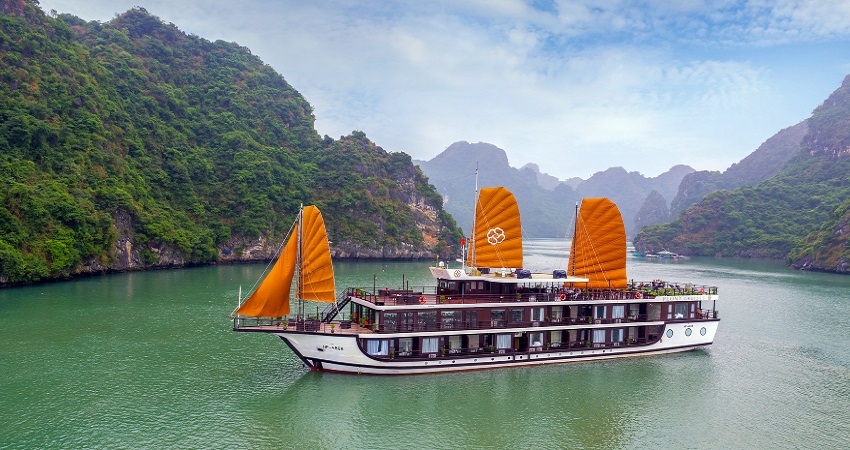 Du thuyền Peony Cruises Lan Hạ – Hạ Long