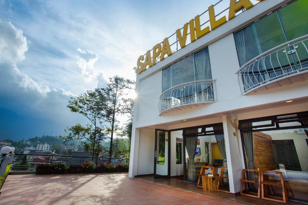 Khách sạn Sapa Village
