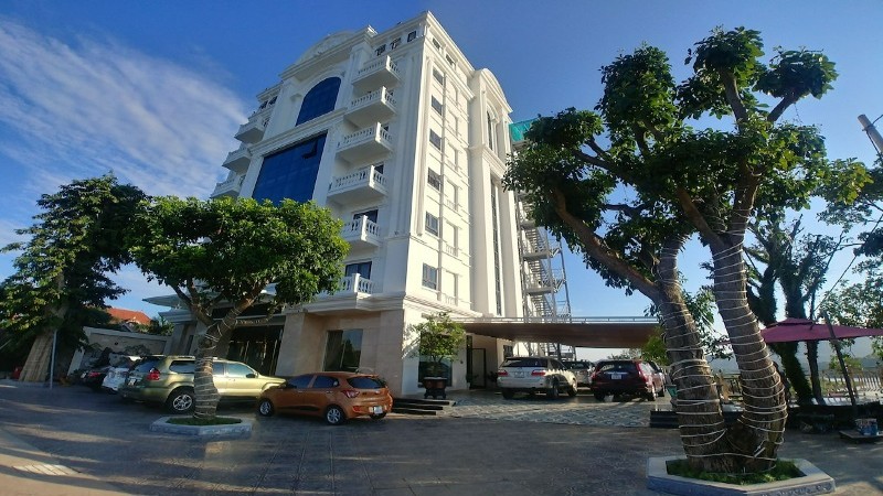 Khách sạn Thái Hòa Riverside Nghệ An