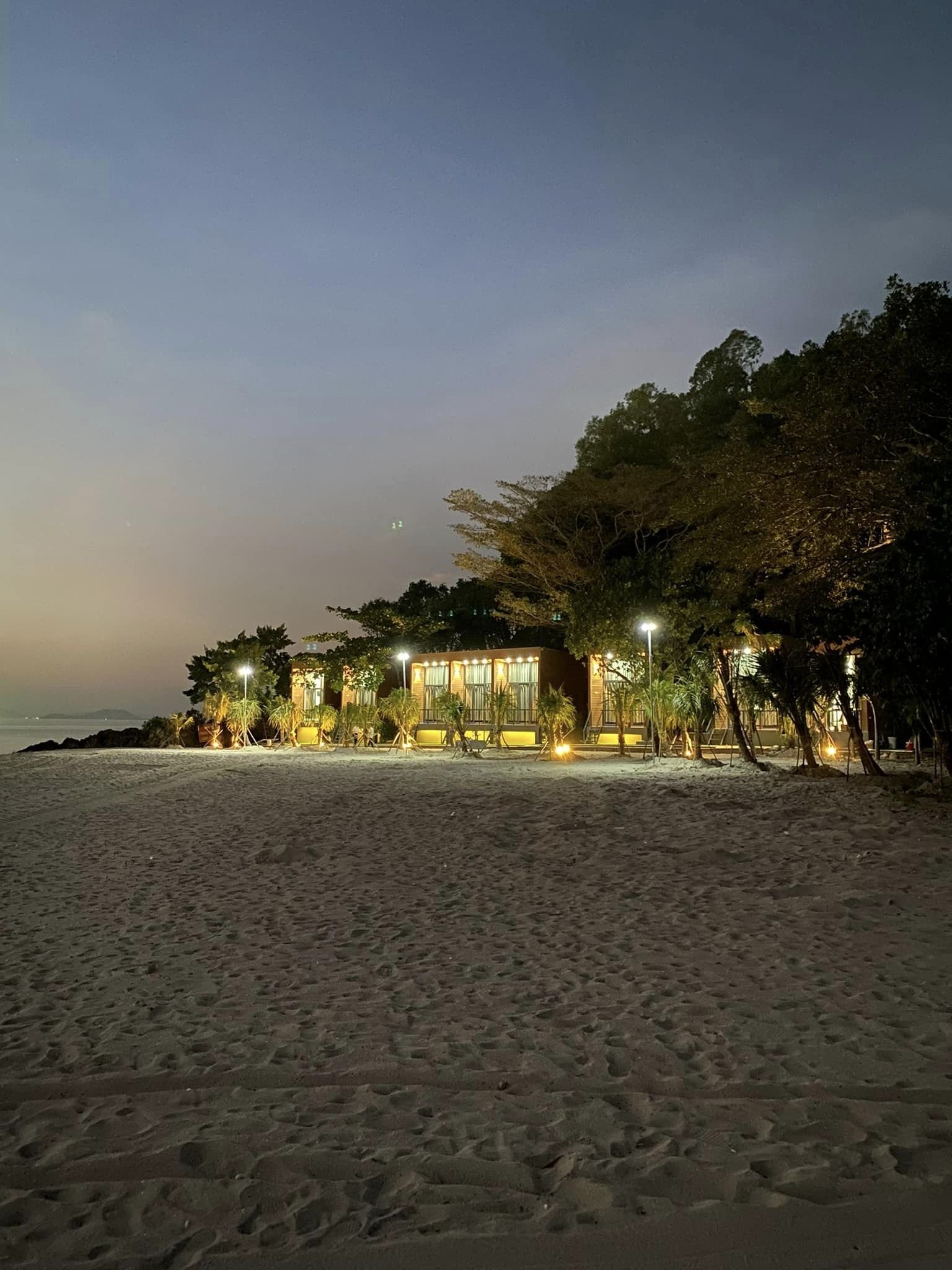 Khách sạn - Bungalow Seaside Mũi Nai