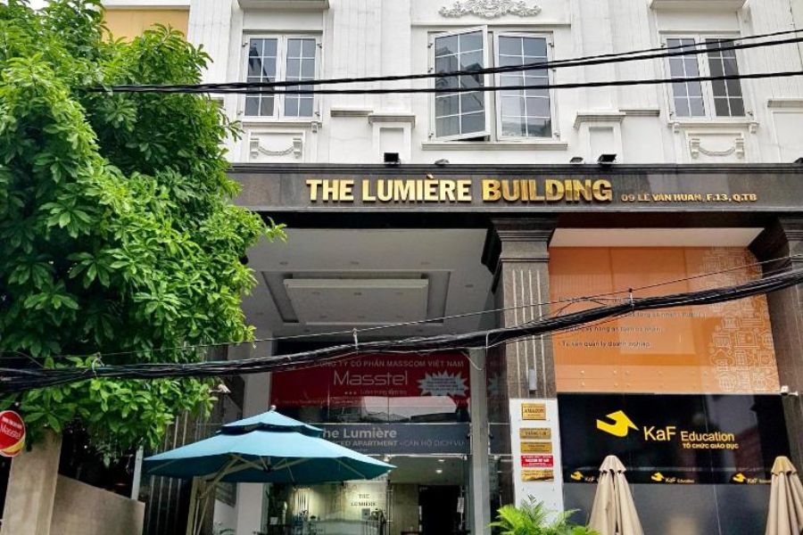 Khách sạn The Lumiere