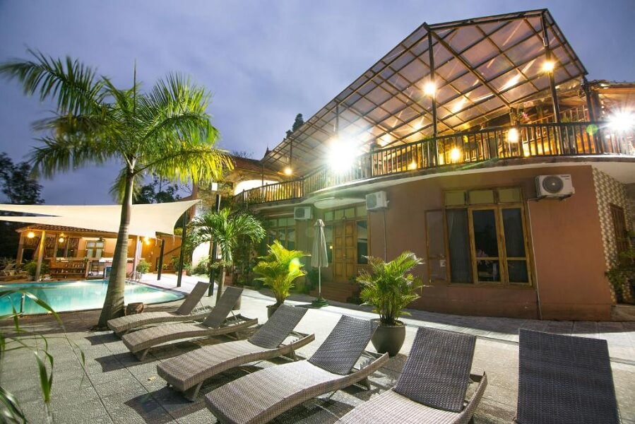 Phong Nha Lake House Resort