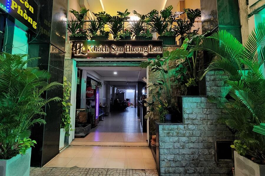 Khách sạn Hương Lan Tân Bình